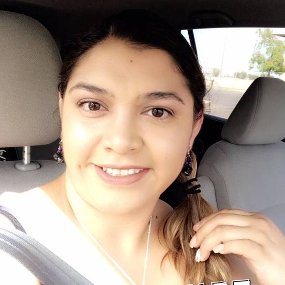 Meet your Posher, Ana - Picture 1 of 1